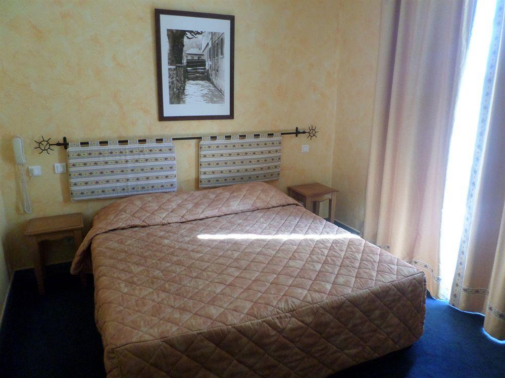 Brit Hotel Acacias Arles Dış mekan fotoğraf