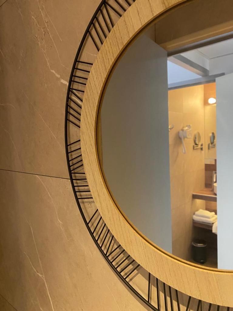 Brit Hotel Acacias Arles Dış mekan fotoğraf