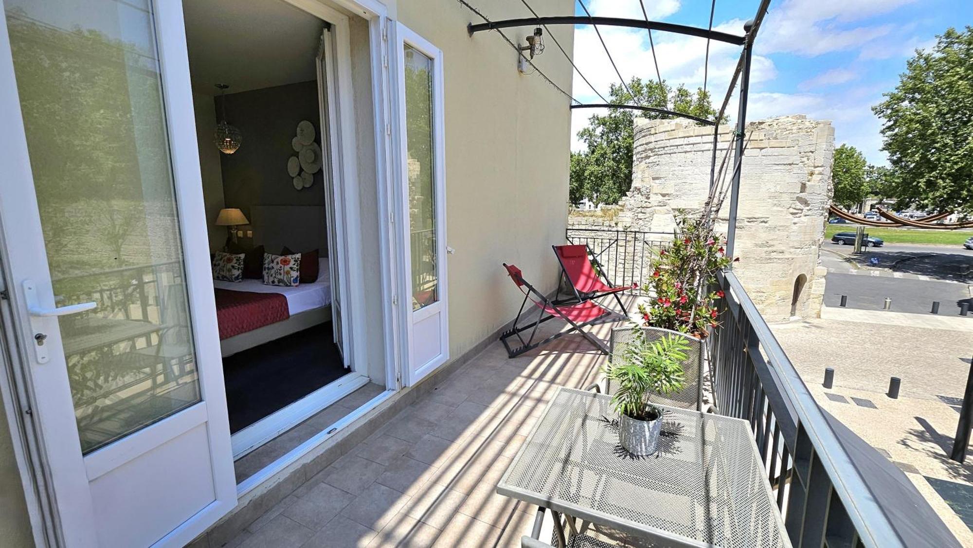 Brit Hotel Acacias Arles Dış mekan fotoğraf